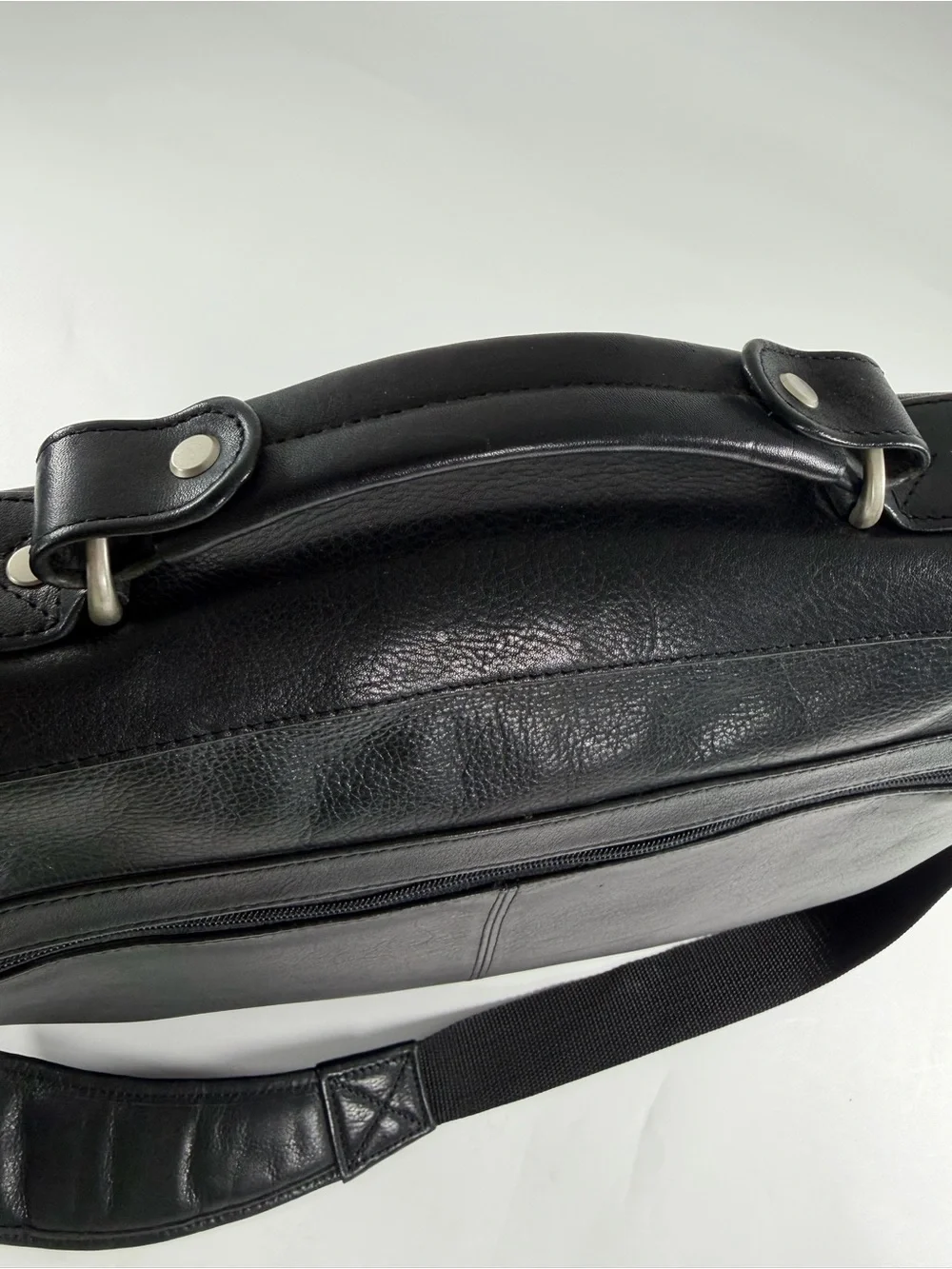 Wilsons Leather Black Laptop Briefcase Messenger Bag Executive Work Office